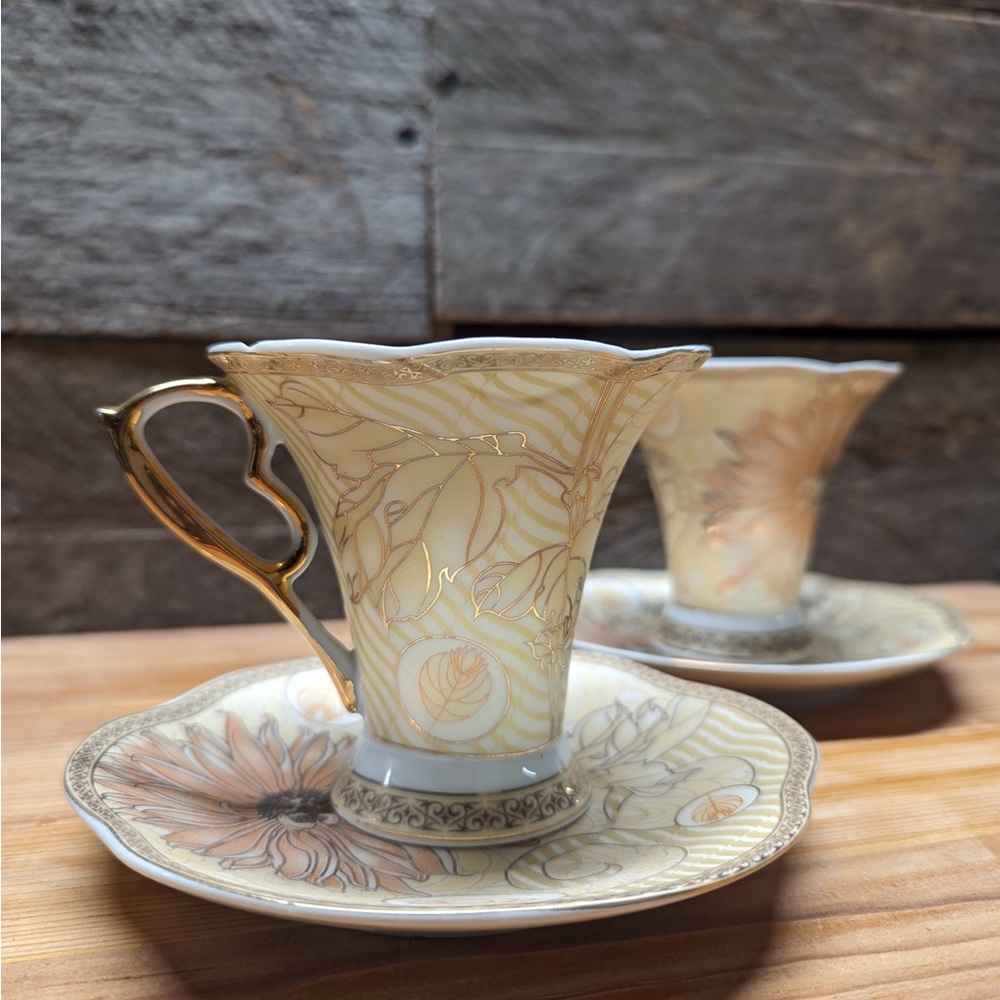 D’Lusso Tea Cup and Saucer Set - Picture 2 of 10